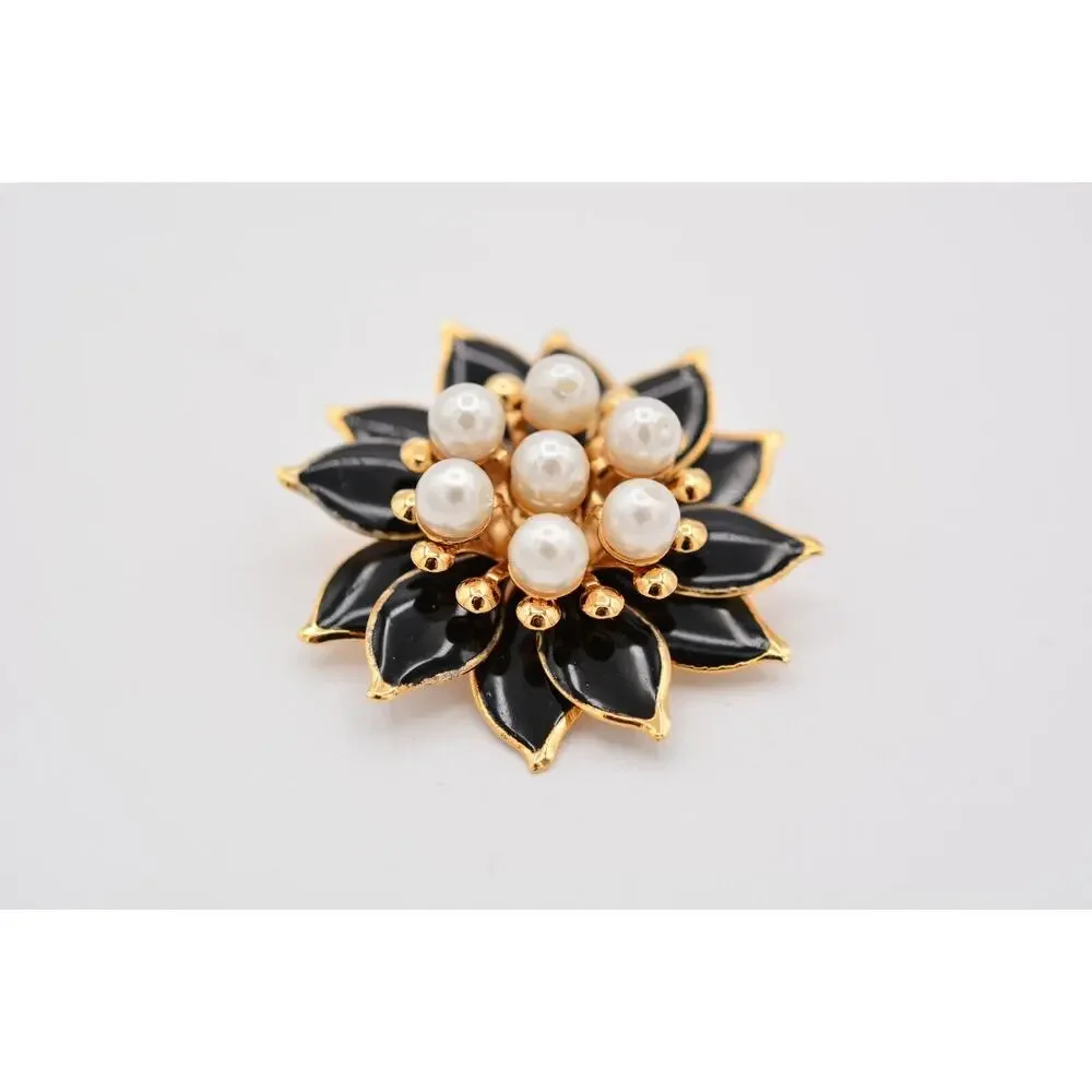 Vintage Flower Pin Brooch Black Enamel Faux Pearl Lightweight 1990s BinAT